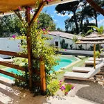 La Les Lauriers, 150 M De La Mer, Grimaud, Golfe De St Tropez * Grimaud