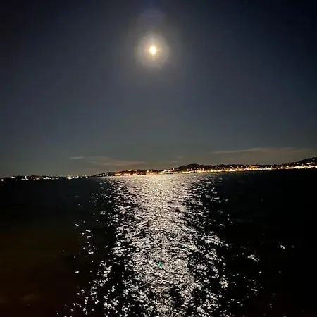 La Les Lauriers, 150 M De La Mer, Grimaud, Golfe De St Tropez *