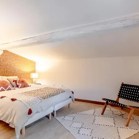 La Les Lauriers, 150 M De La Mer, Grimaud, Golfe De St Tropez *