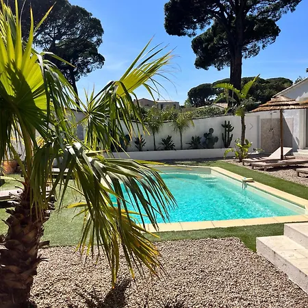 La Les Lauriers, 150 M De La Mer, Grimaud, Golfe De St Tropez *